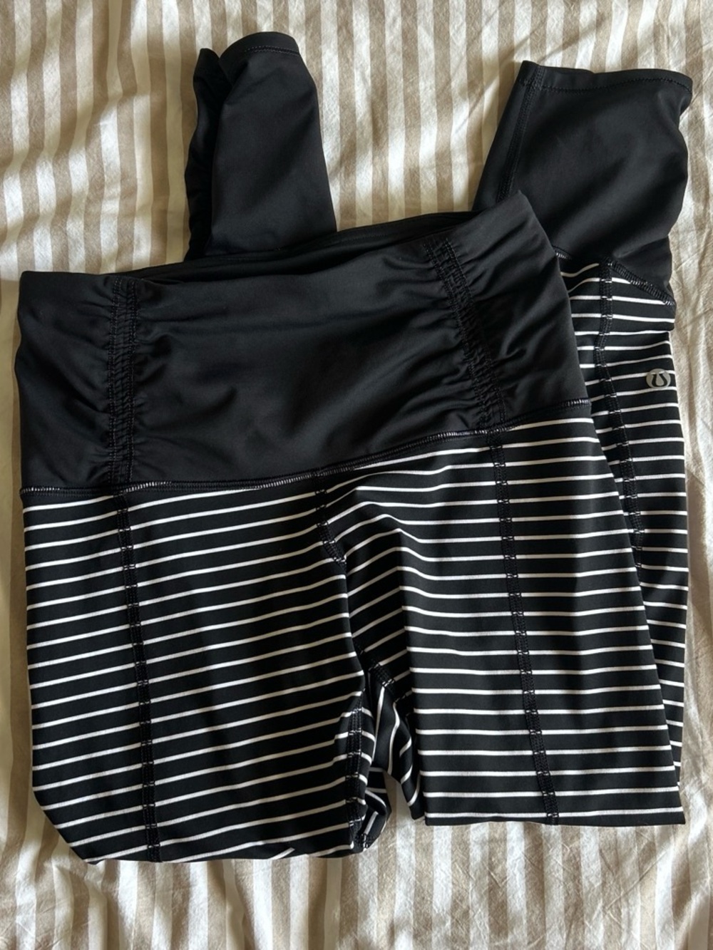 Lululemon cropped leggings